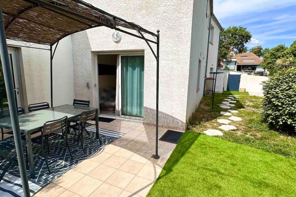 Appart Independent Garden Pool & Spa Sussargues Dış mekan fotoğraf